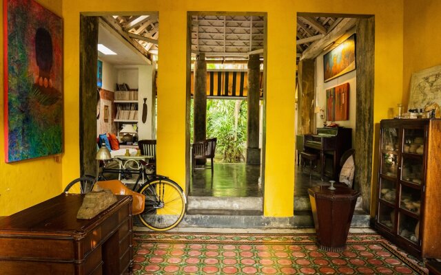 Hotel CRC-8S Cerca al Mar con Desayuno