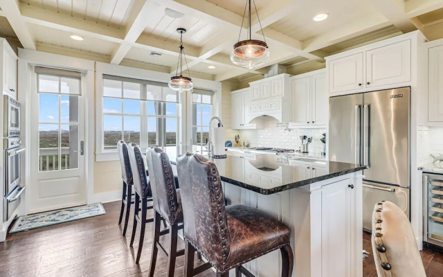 Seaside Shanty 125 SE