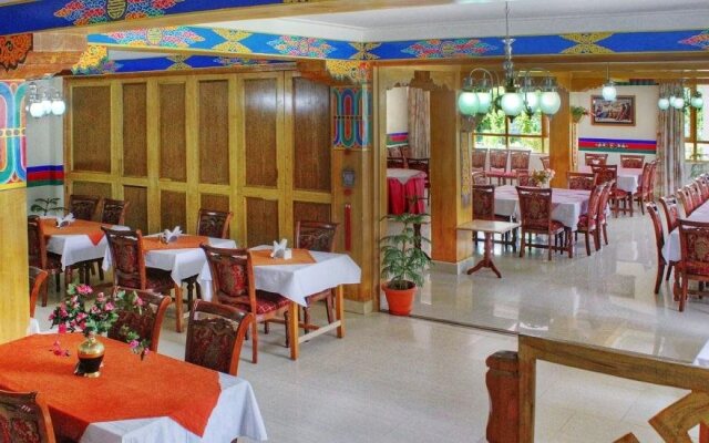 Hotel Caravan Centre