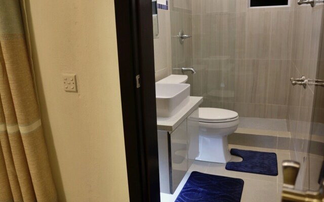 Blue Star Apartments and Hotel