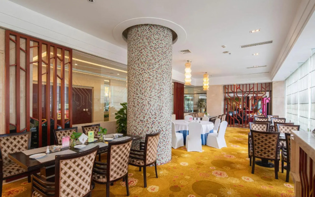 Changhong International Hotel