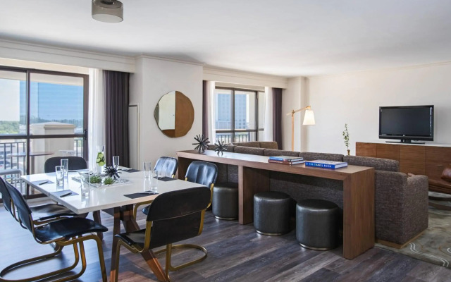 Renaissance Raleigh North Hills Hotel