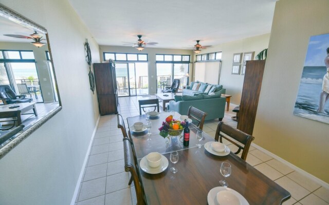 The Beach Front Apartment 3