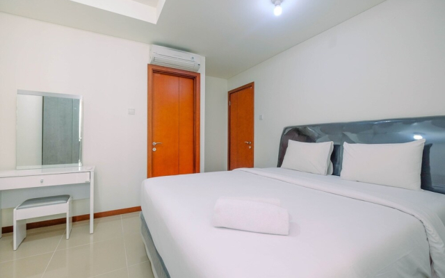 Cozy and Minimalist 2BR Green Bay Condominium Apartment