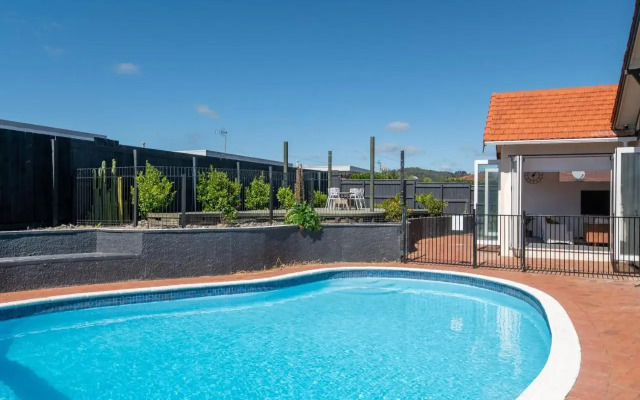 Central Paradise Lodge II spa & Swimming pool