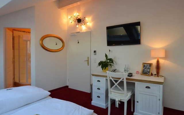 Landhaus Café Restaurant & Hotel