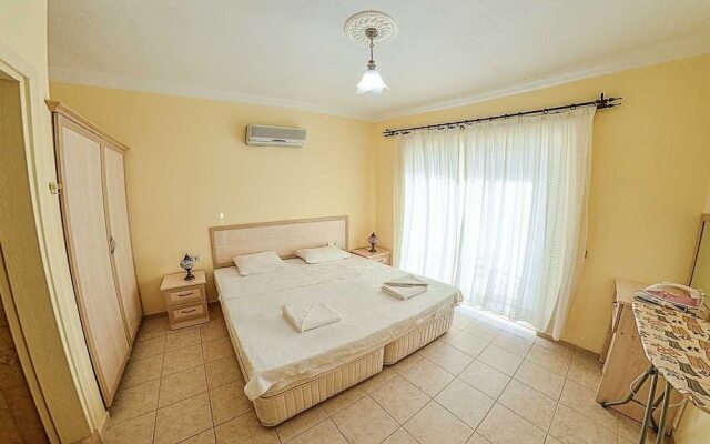 Villa Kaktus by Lycia Collections