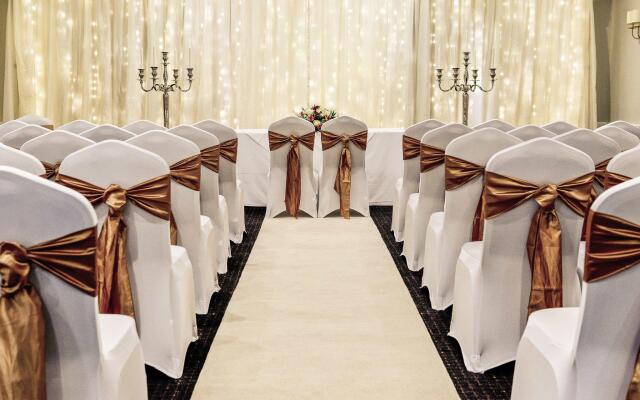 WorldHotels Distinctive Woughton House Hotel