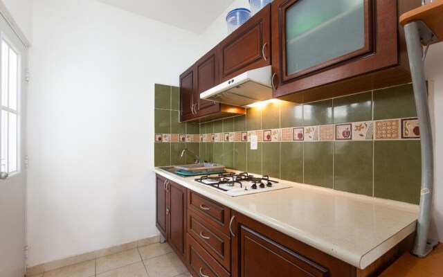 Departament & Pool and Parking Ariany