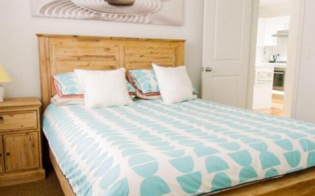 'RIVERSIDE RETREAT' 544 Ocean Drive, North Haven