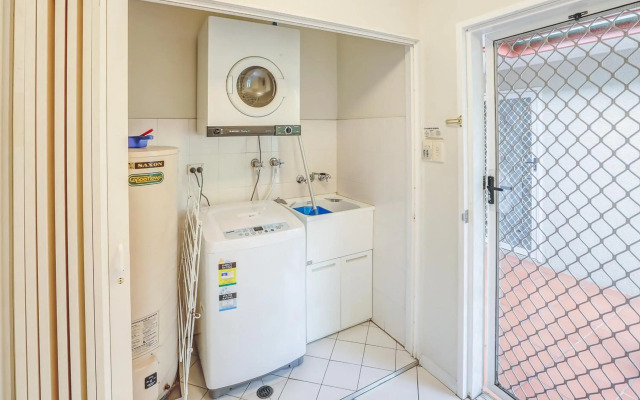 Koala Court Holiday Apartments
