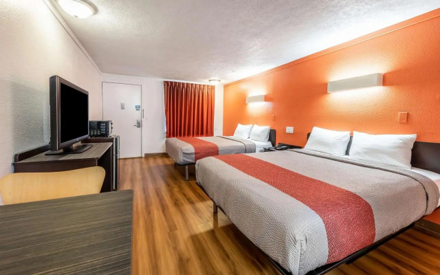 Knights Inn Mansfield