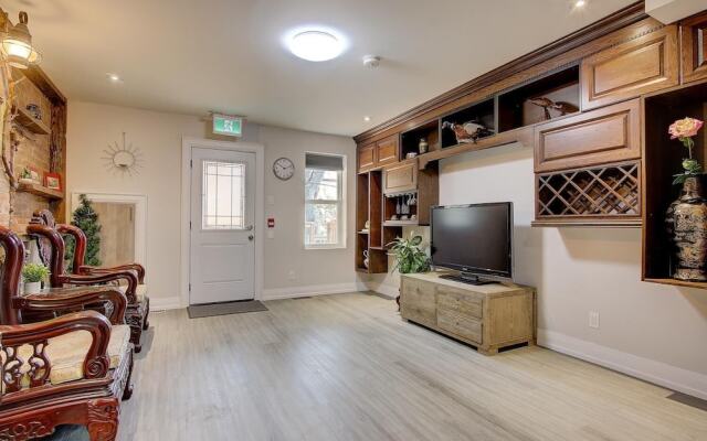 Spadina Guesthouse
