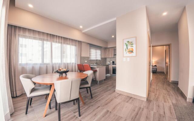 Breakfast Included at Regatta Living 302