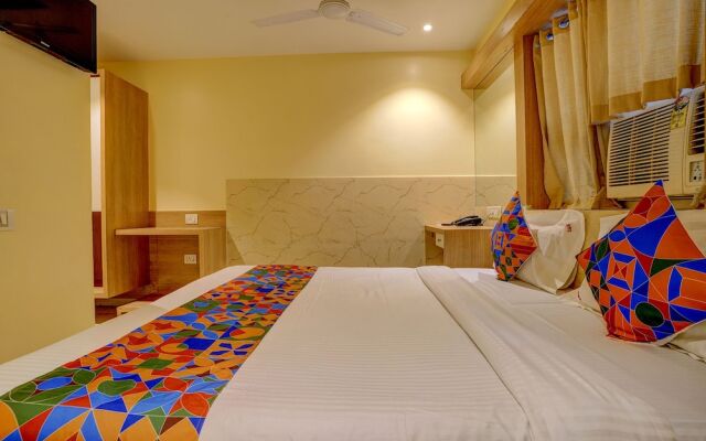 Starwood Residency by Fabhotel