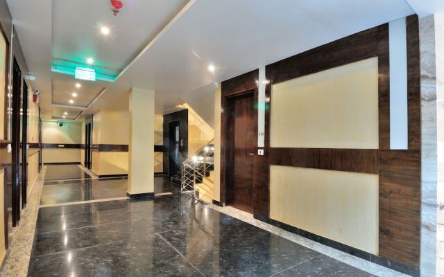 Vaccinated Staff- Capital O 43116 Hotel Grand