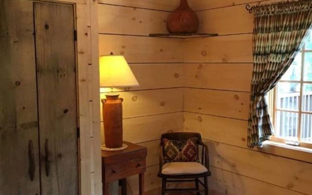 Lake Rabun Hotel & Restaurant