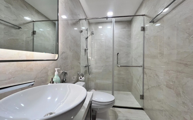 Landmark 81 apartment Sum Condotel