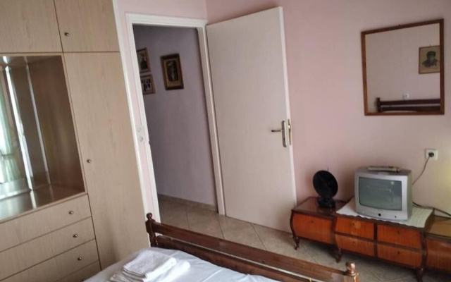 Aggelos House in Kalamitsi