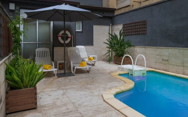 Alexandra Aparthotel BenstarHotelGroup