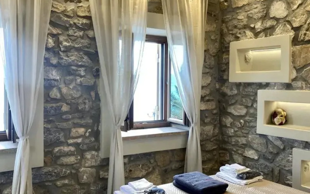 Villasonboard Rock Villa 3bed Jacuzzi Seaside