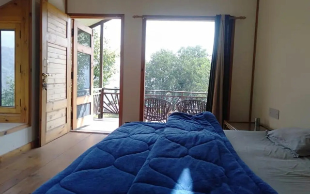 The Goat Village Dayara Bugyal - Hostel