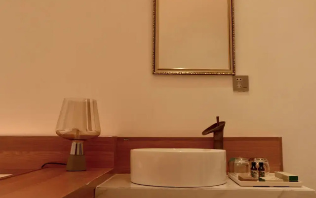 Satanga Elegant Residence