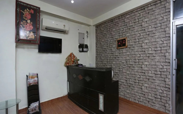 OYO 14746 Delhi Residency