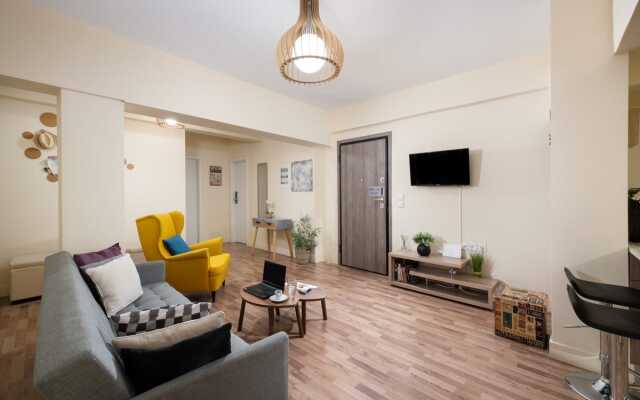 Enattica Syntagma Living