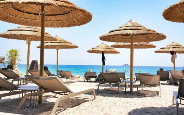 Les Regalia Hotel & SPA