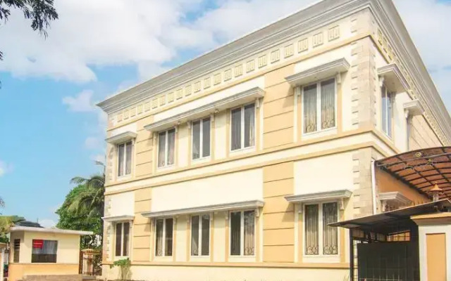 OYO 93499 Pondok Sentosa Near UPH