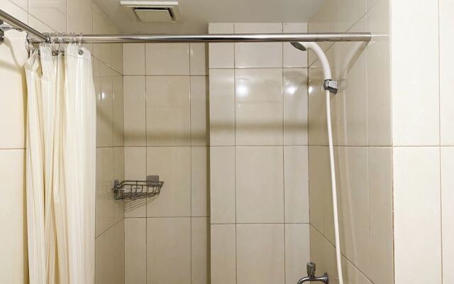 Warm Living And Homey 2Br At Springlake Summarecon Bekasi Apartment