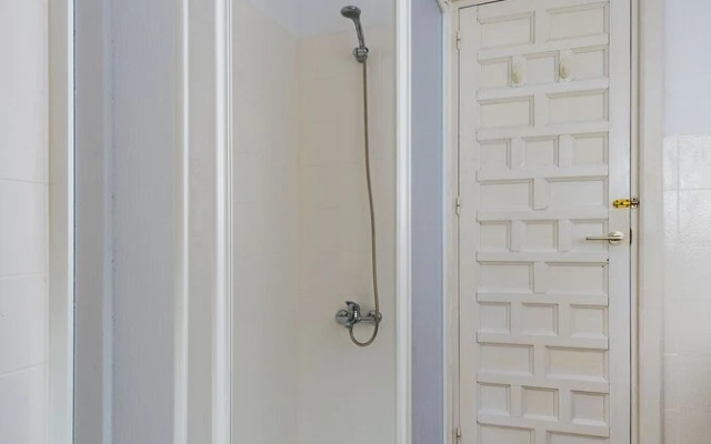 Cozy Apartment in Great Location 2 Bd. Plaza Nueva II