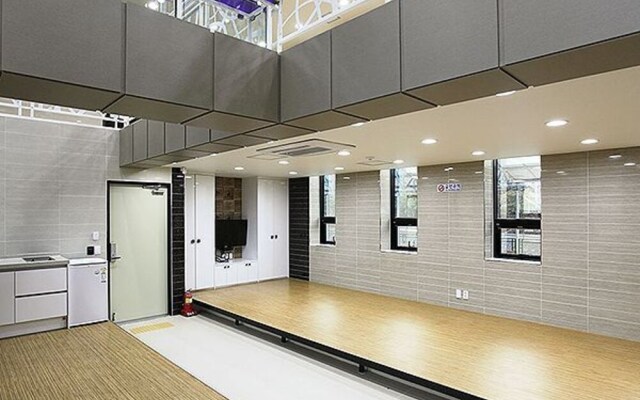 Namhae Happy Village Pension