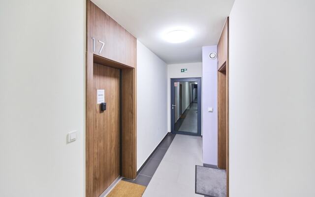 Studio Wrocław Gwiaździsta by Renters