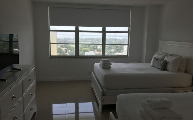 Apartments OP by Design Suites Miami