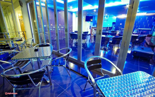 Splash Hotel