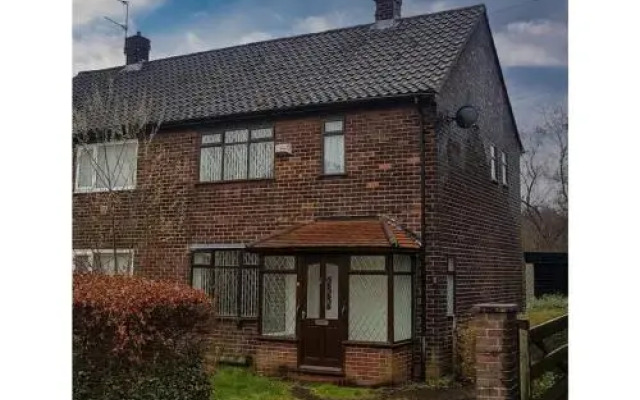 Spacious, quiet dwelling for up to 6, Manchester