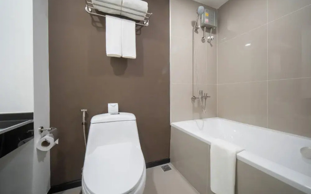 Samutprakarn Hotel