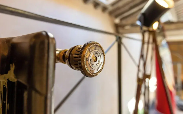 The Urban Loft by Mmega