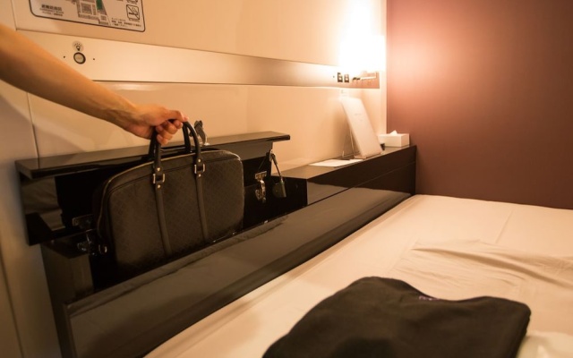Business class female Cabin 사진 3