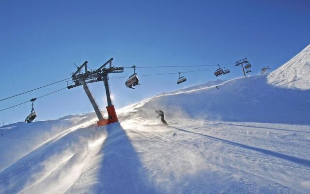 Attractive Apartment in Hainzenberg With ski Room