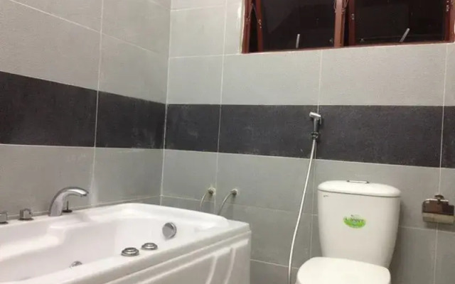 Lu Khach Quan Guesthouse