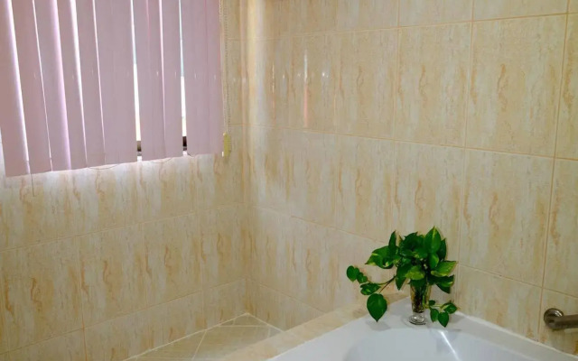 Adonis Guest House