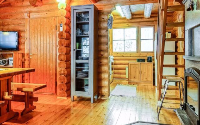Holiday Home Tikkatupa
