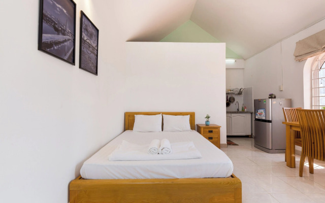 Halo Serviced Apartment