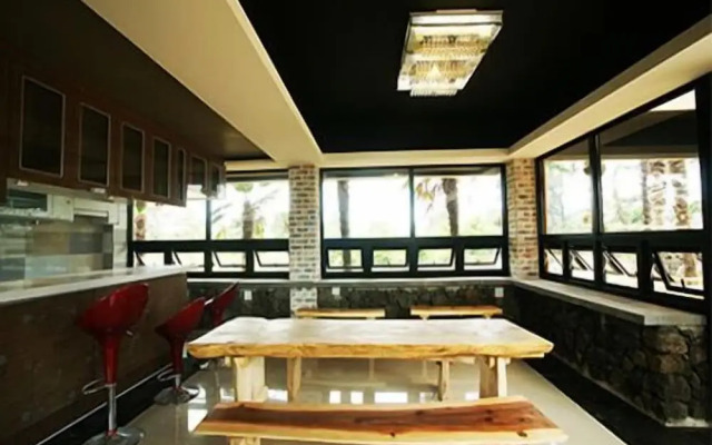 Starlightdrops Pension