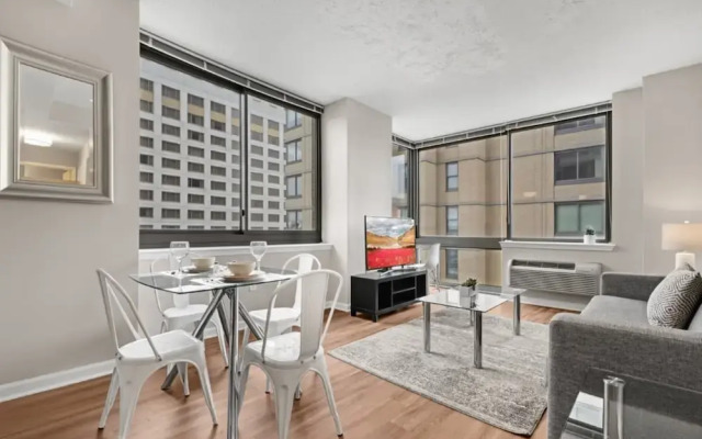 Sky City Apartments at Washington