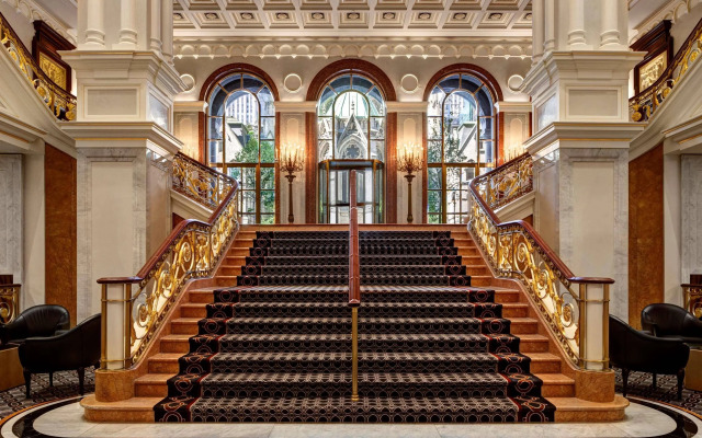 Lotte New York Palace