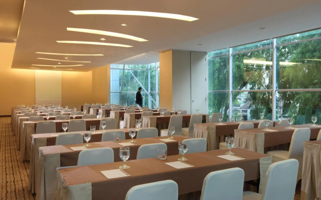 Santika Premiere Dyandra Hotel & Convention - Medan